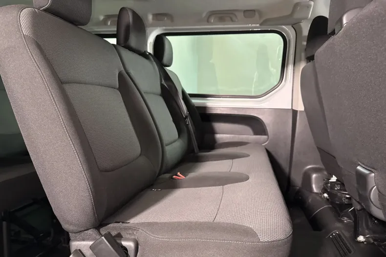 Renault Trafic din 2022 cu 77.460 km - oferta REN213218 - foto 12