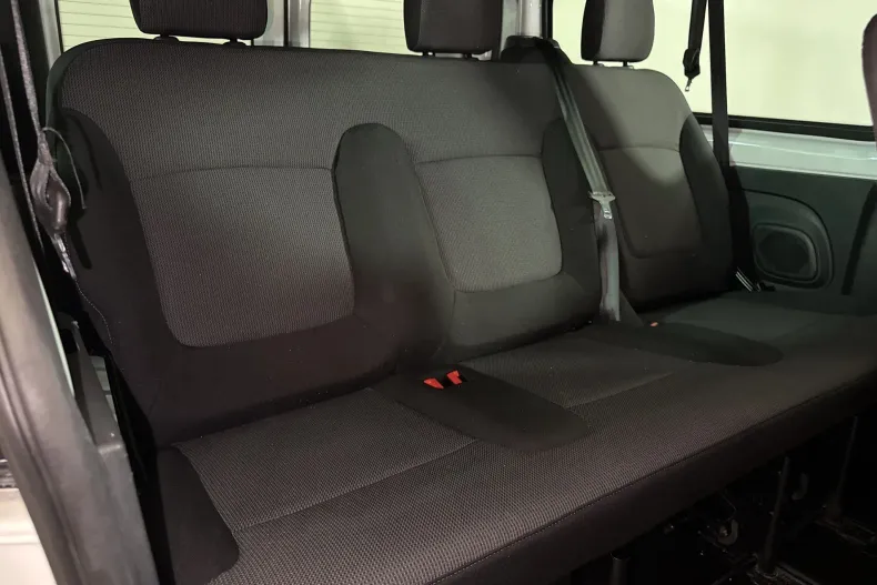 Renault Trafic din 2022 cu 77.460 km - oferta REN213218 - foto 13