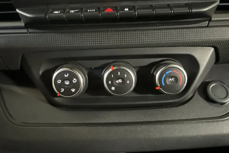 Renault Trafic din 2022 cu 77.460 km - oferta REN213218 - foto 17