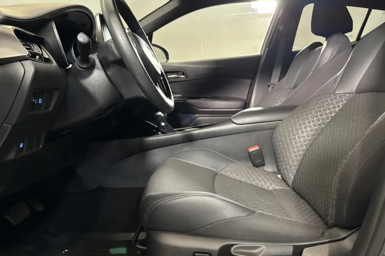 Toyota C-HR din 2022 cu 112.103 km - oferta TOY213219 - foto 20
