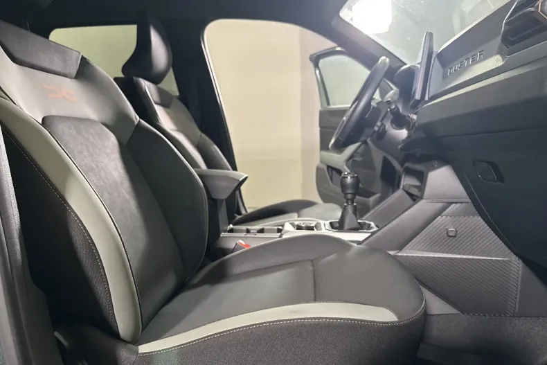 Dacia Duster din 2024 cu 39.678 km - oferta DAC213221 - foto 11