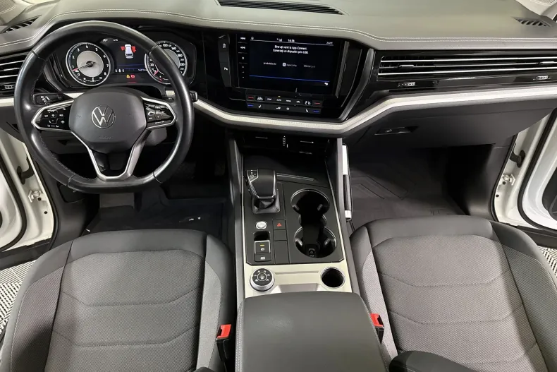 Volkswagen Touareg din 2021 cu 162.714 km - oferta VOL213222 - foto 9