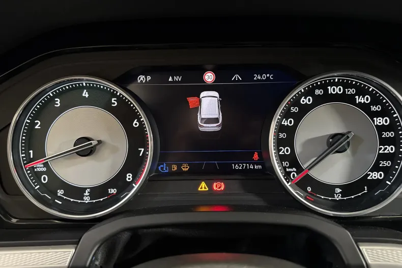 Volkswagen Touareg din 2021 cu 162.714 km - oferta VOL213222 - foto 10