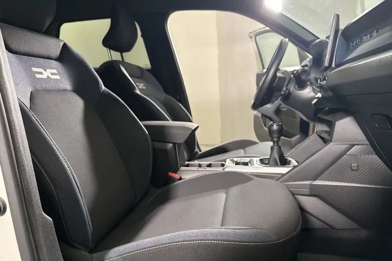 Dacia Duster din 2024 cu 19.217 km - oferta DAC213223 - foto 11