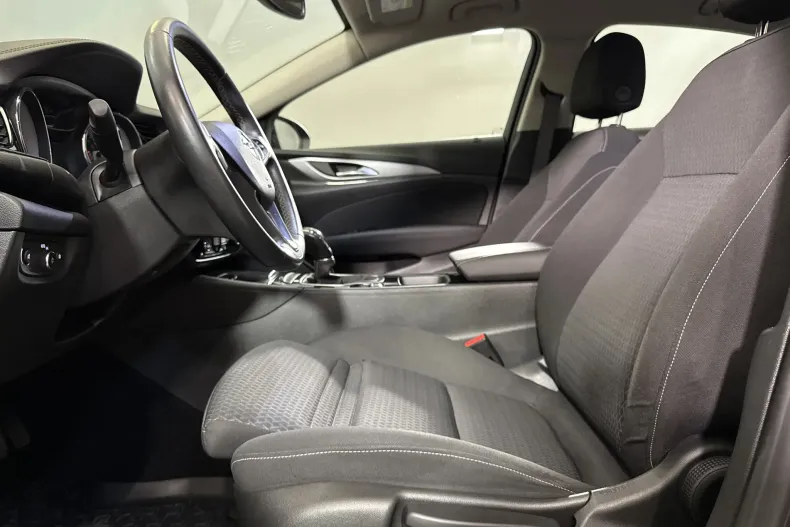 Opel Insignia din 2020 cu 34.003 km - oferta OPE213225 - foto 22