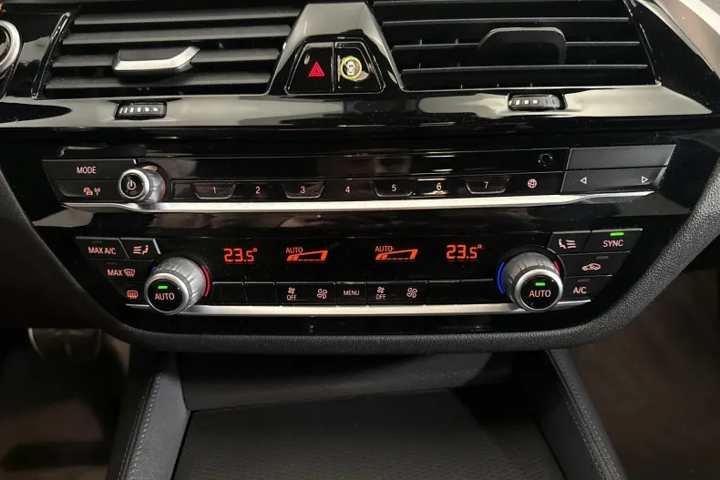 BMW 520i (Seria 5) din 2021 cu 86.984 km - oferta BMW213226 - foto 18