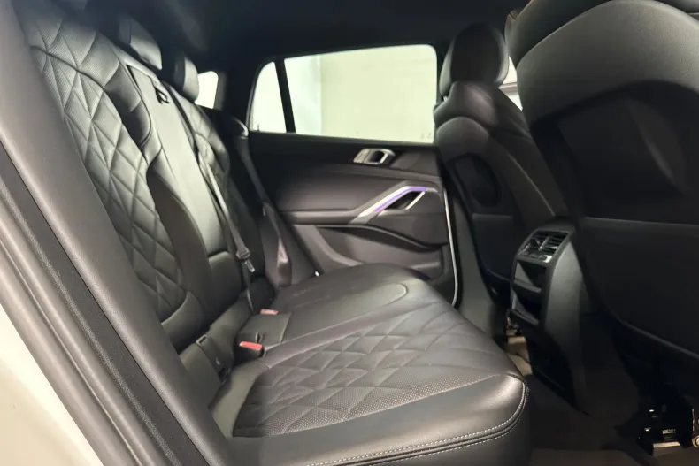 BMW X6 (Seria X) din 2023 cu 69.005 km - oferta BMW213227 - foto 12