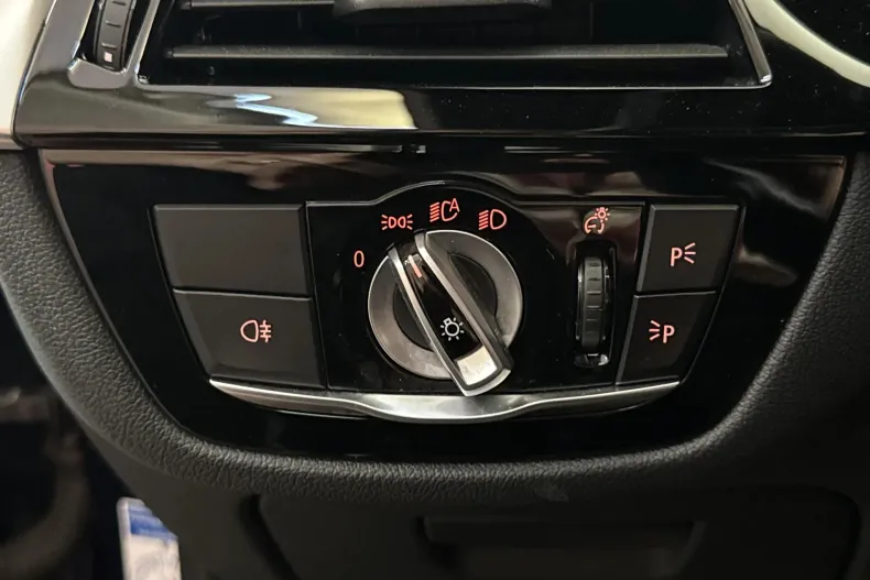 BMW 530d (Seria 5) din 2020 cu 116.434 km - oferta BMW213228 - foto 16