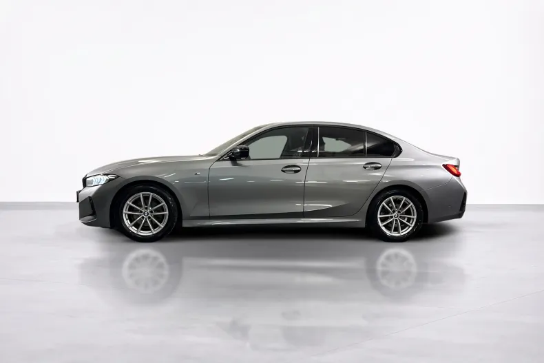 BMW 320d (Seria 3) din 2023 cu 43.741 km - oferta BMW213229 - foto 2