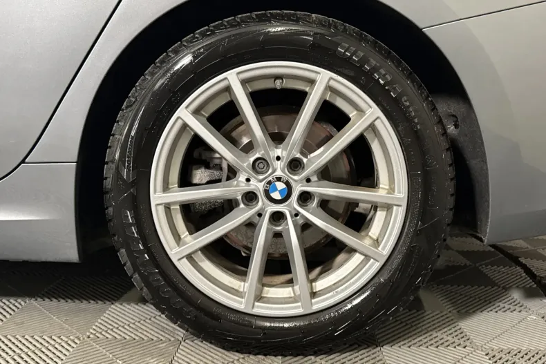 BMW 320d (Seria 3) din 2023 cu 43.741 km - oferta BMW213229 - foto 13