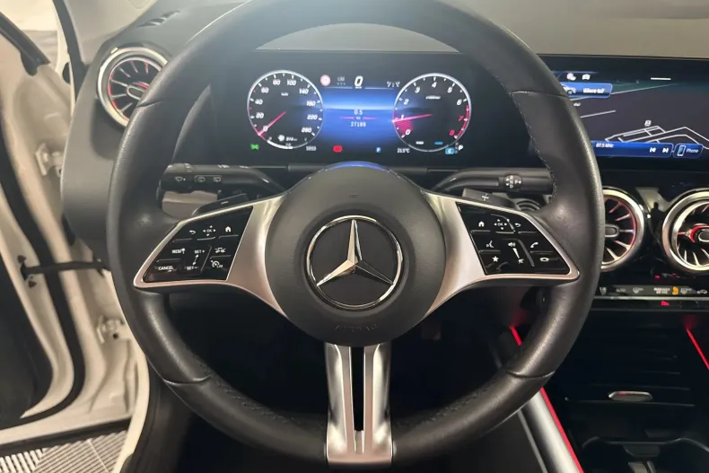 Mercedes-Benz GLA din 2024 cu 27.188 km - oferta MER213232 - foto 16