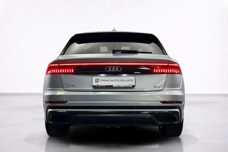 Audi Q8 din 2022 cu 117.779 km - oferta AUD213240 - foto 4