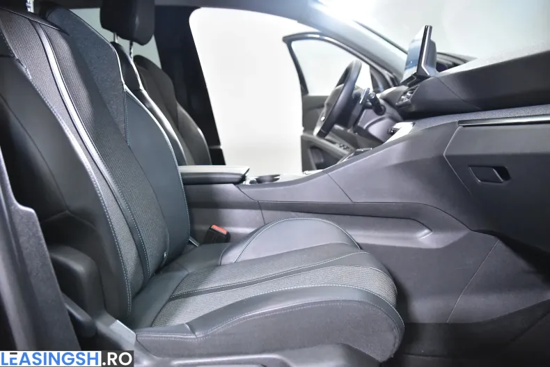 Peugeot 3008 din 2021 cu 81.046 km - oferta PEU213245 - foto 11