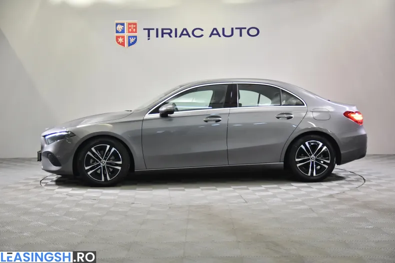 Mercedes-Benz A 180 (Clasa A) din 2024 cu 14.451 km - oferta MER213248 - foto 2