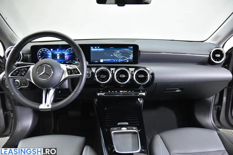 Mercedes-Benz A 180 (Clasa A) din 2024 cu 14.451 km - oferta MER213248 - foto 9