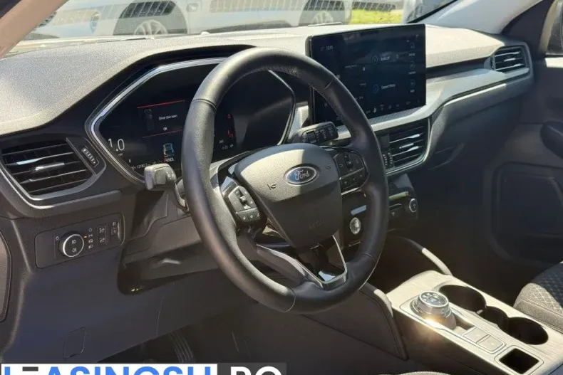 Ford Kuga din 2025 cu 12.200 km - oferta FOR213258 - foto 17