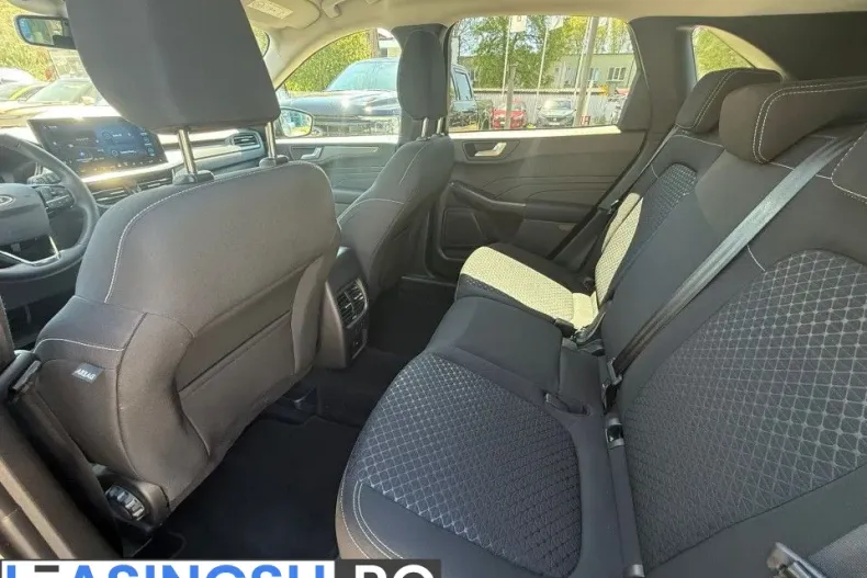 Ford Kuga din 2025 cu 12.200 km - oferta FOR213258 - foto 19