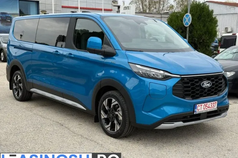 Ford Tourneo Custom din 2025 cu 1 km - oferta FOR213260 - foto 4
