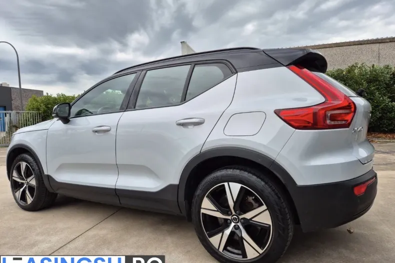 Volvo XC40 din 2021 cu 131.698 km - oferta VOL213265 - foto 5