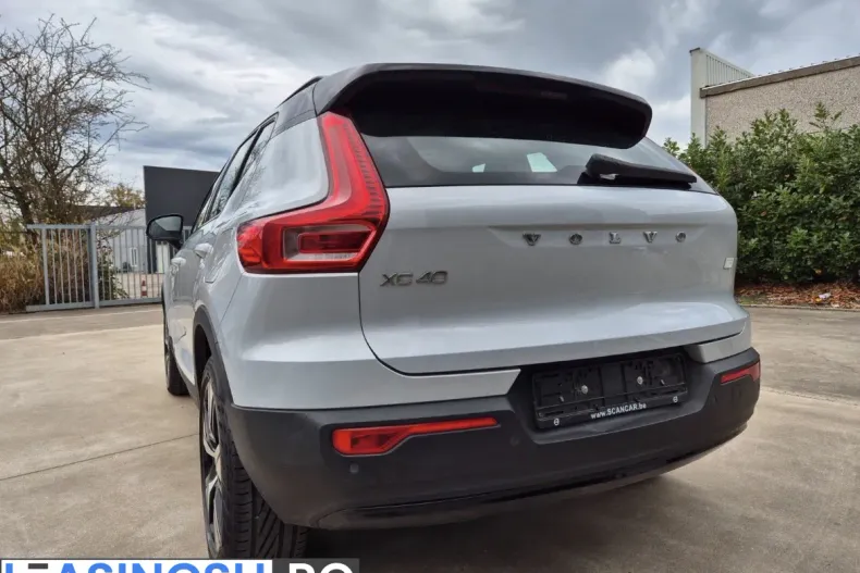 Volvo XC40 din 2021 cu 131.698 km - oferta VOL213265 - foto 9