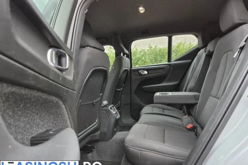 Volvo XC40 din 2021 cu 131.698 km - oferta VOL213265 - foto 19