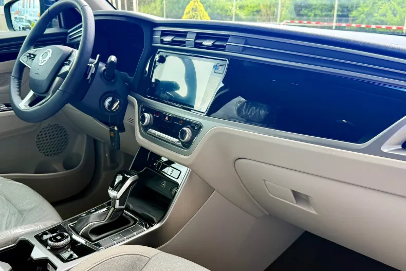 KGM Korrando din 2025 cu 8 km - oferta KGM213268 - foto 26
