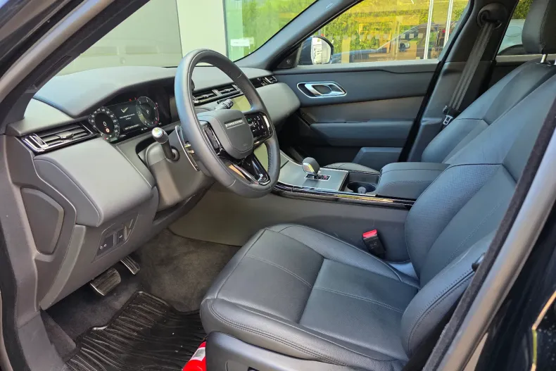 Land Rover Range Rover Velar din 2025 cu 3.000 km - oferta LAN213276 - foto 9
