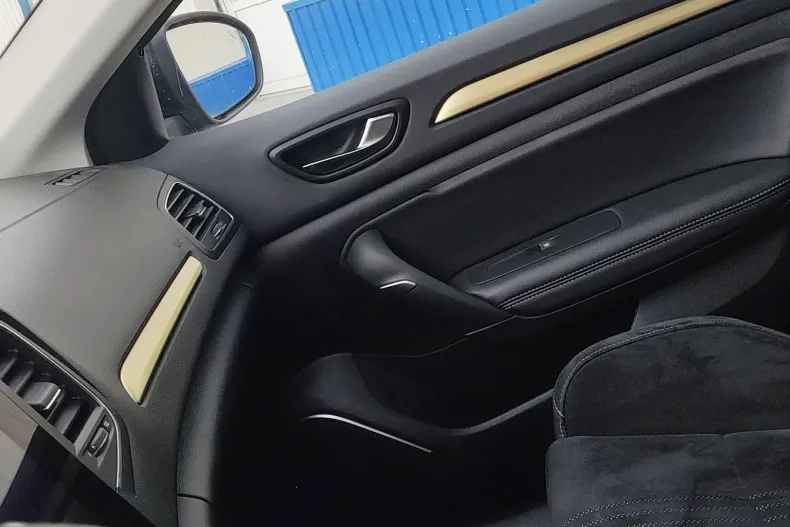 Renault Megane din 2023 cu 146.250 km - oferta REN213281 - foto 5