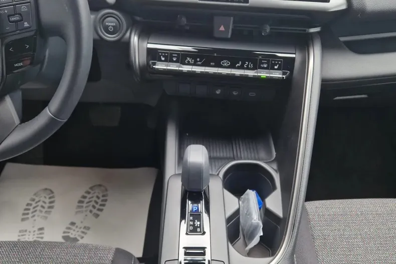 Toyota C-HR din 2025 cu 2.653 km - oferta TOY213282 - foto 14