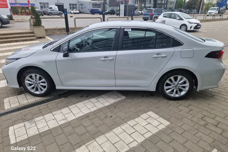 Toyota Corolla din 2025 cu 1.648 km - oferta TOY213283 - foto 5