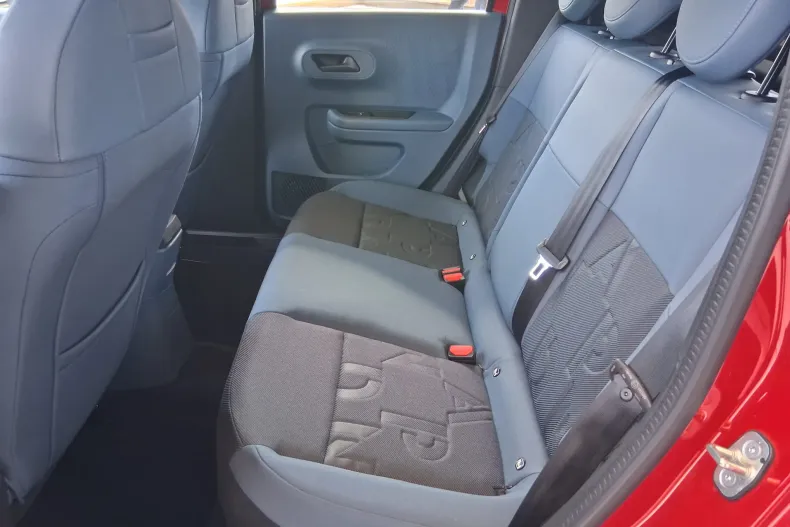 Fiat Grande Panda din 2025 cu 10 km - oferta FIA213284 - foto 20