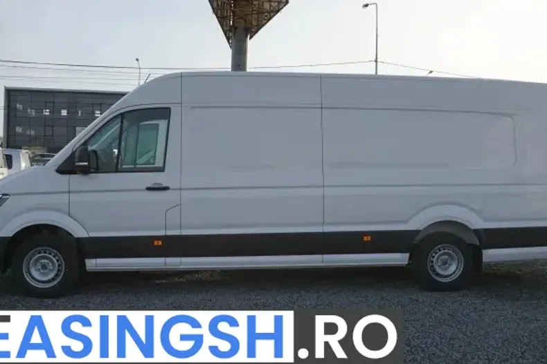 Volkswagen Crafter din 2025 cu 2 km - oferta VOL213288 - foto 2
