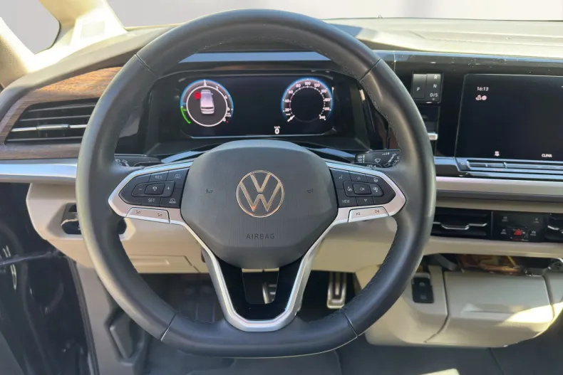 Volkswagen Multivan din 2026 cu 5.100 km - oferta VOL213289 - foto 11