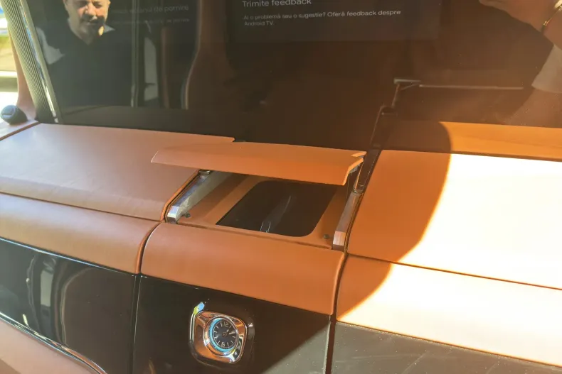 Volkswagen Multivan din 2026 cu 5.100 km - oferta VOL213289 - foto 34