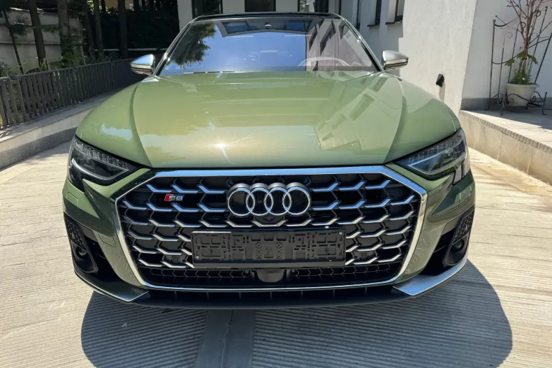 Audi S8 din 2022 cu 69.600 km - oferta AUD213293 - foto 2