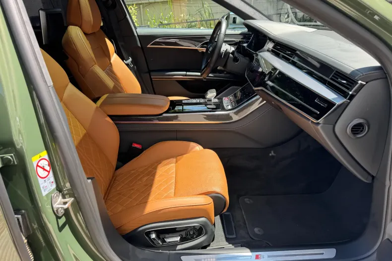 Audi S8 din 2022 cu 69.600 km - oferta AUD213293 - foto 15