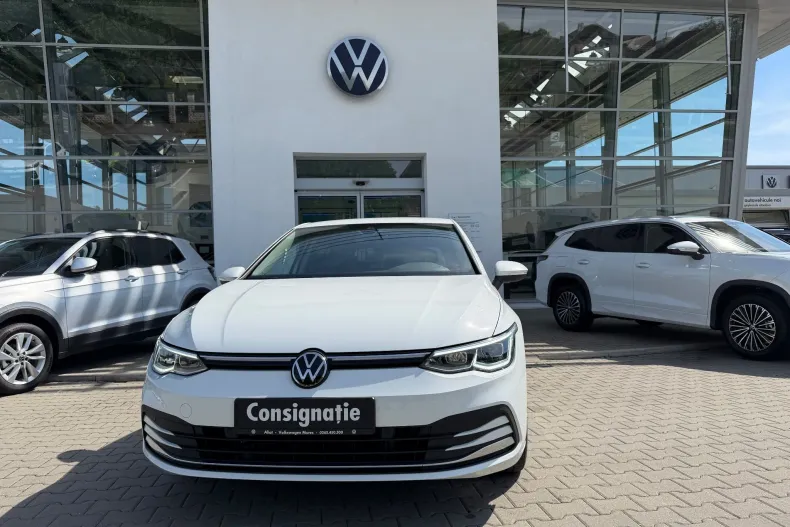 Volkswagen Golf din 2021 cu 62.750 km - oferta VOL213296 - foto 1