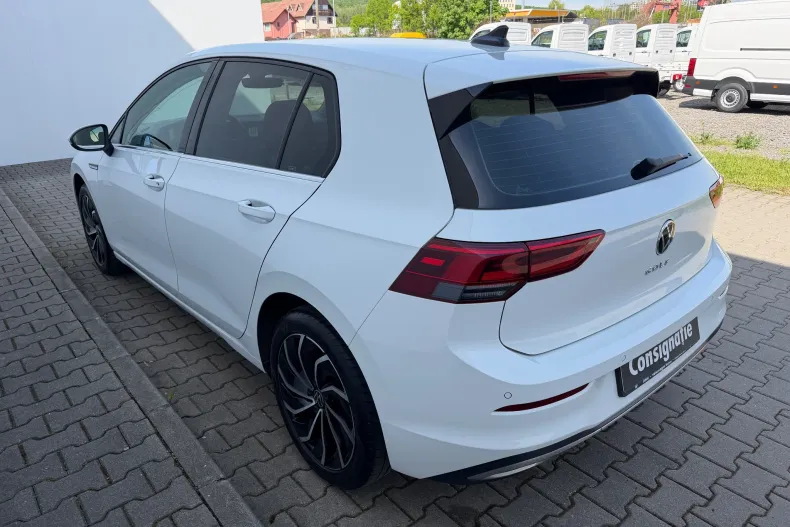 Volkswagen Golf din 2021 cu 62.750 km - oferta VOL213296 - foto 2