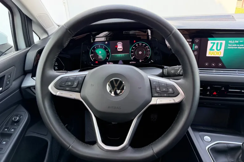 Volkswagen Golf din 2021 cu 62.750 km - oferta VOL213296 - foto 10