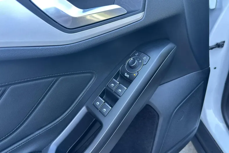 Ford Focus din 2021 cu 58.413 km - oferta FOR213299 - foto 9