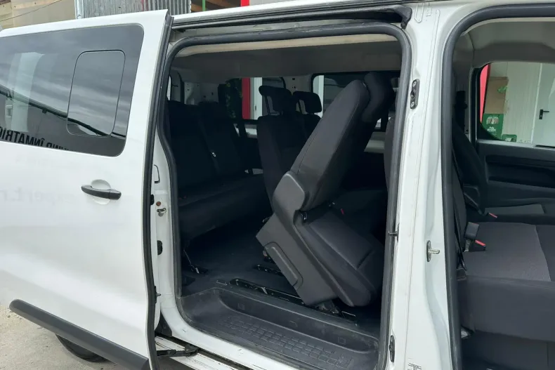 Toyota Proace din 2021 cu 164.599 km - oferta TOY213301 - foto 12