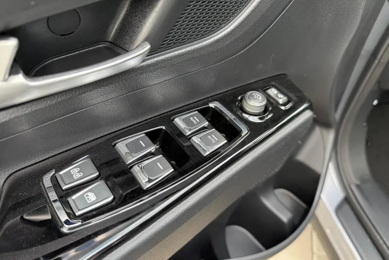 Ssangyong Korando din 2025 cu 8 km - oferta SSA213303 - foto 11