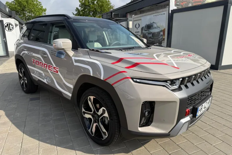 KGM Torres din 2025 cu 12.923 km - oferta KGM213304 - foto 3