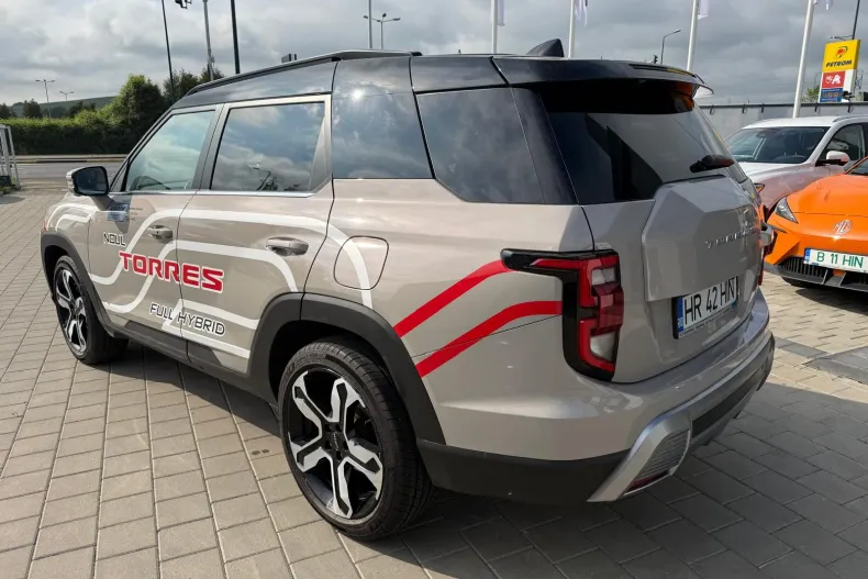 KGM Torres din 2025 cu 12.923 km - oferta KGM213304 - foto 7