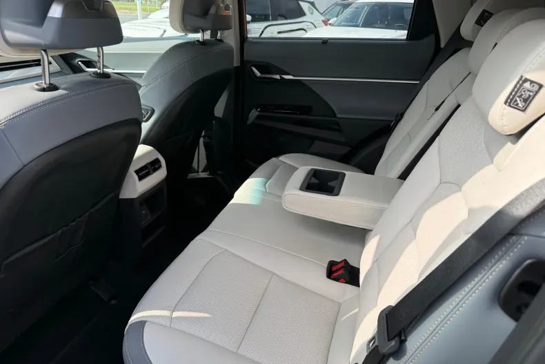 KGM Torres din 2025 cu 12.923 km - oferta KGM213304 - foto 10
