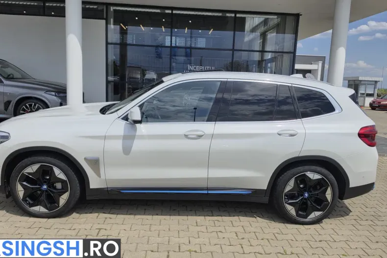 BMW iX3 (Seria X) din 2021 cu 50.600 km - oferta BMW213305 - foto 2