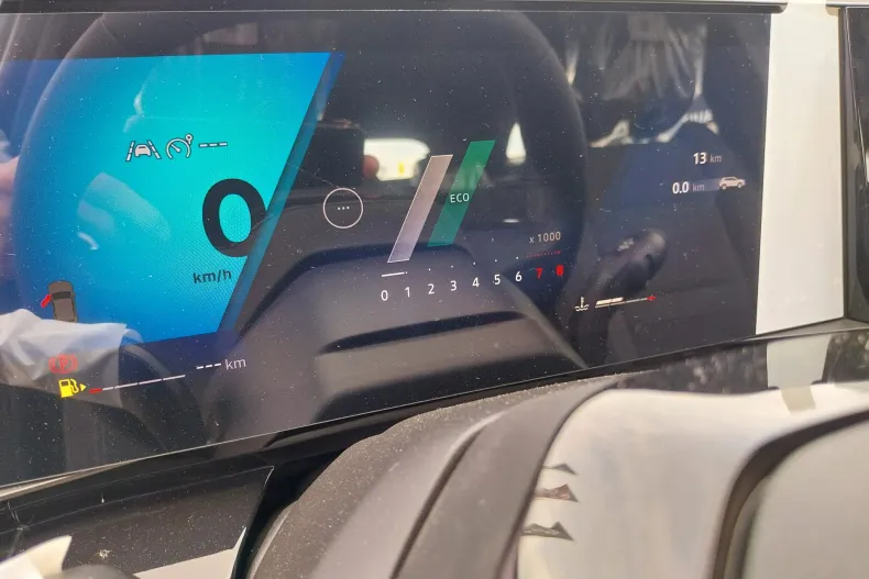 Renault Austral din 2024 cu 13 km - oferta REN213307 - foto 7