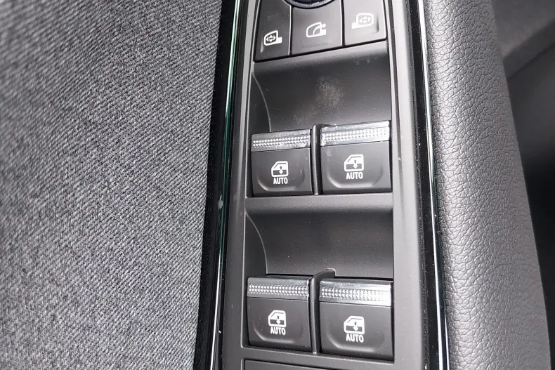 Renault Austral din 2024 cu 13 km - oferta REN213307 - foto 10