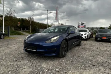 Tesla Model 3 din 2021 - oferta TES213314