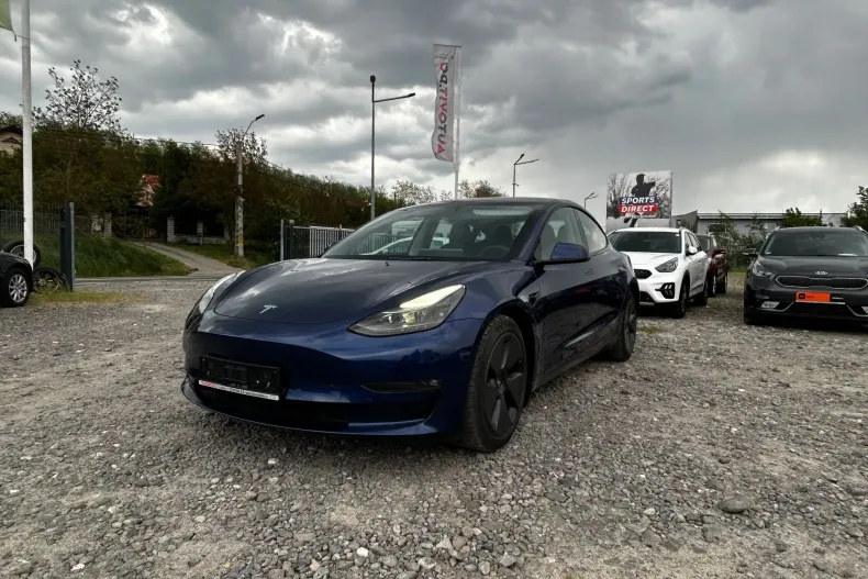 Tesla Model 3 din 2021 cu 84.000 km - oferta TES213314 - foto 1
